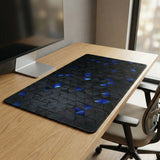 Tapis de Souris Polygon - Design Géométrique 3D Bleu & Noir Premium