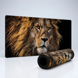 Tapis de Souris XXL Lion Majestueux — Édition Collector Gaming & Bureau