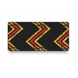 Tapis de souris Design Éclat Tribal – Chevrons de Feu & Spirales Hypnotiques