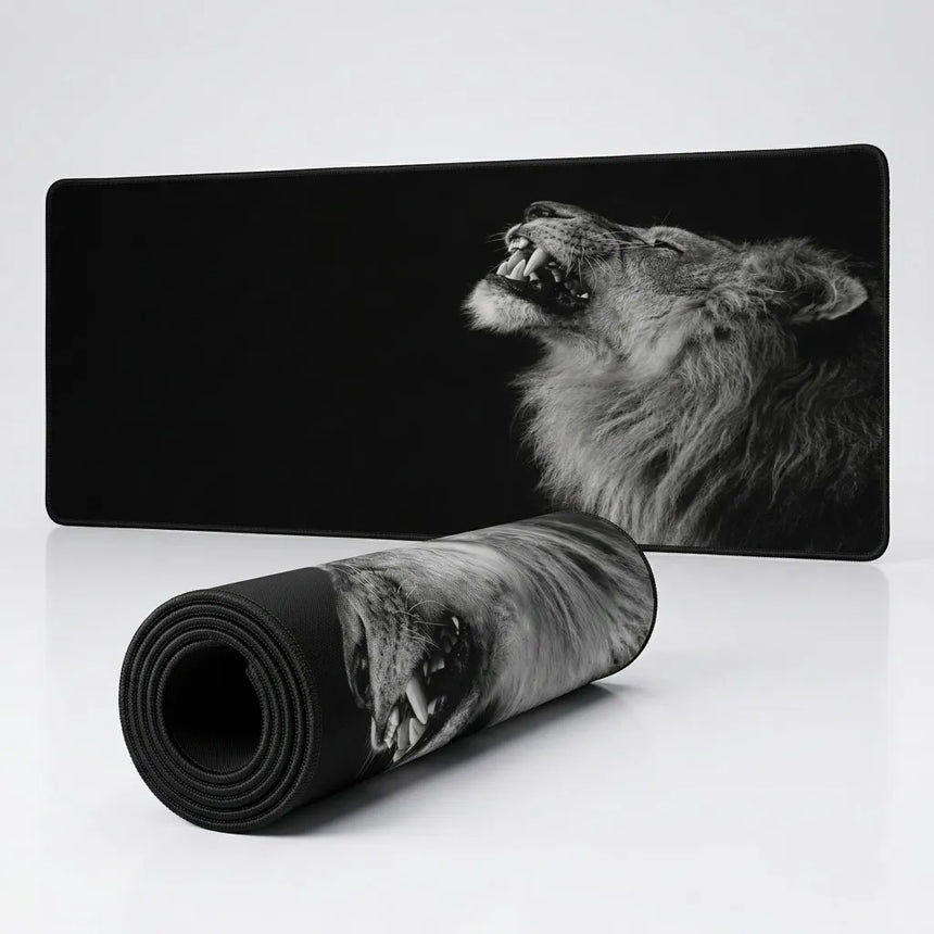 Tapis de souris Lion Noir et Blanc - Portrait Majestueux & Format XXL