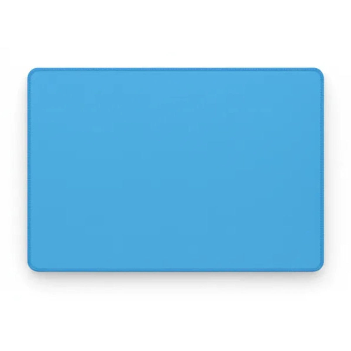 Tapis de souris minimaliste bleu ciel, vue complète du tapis